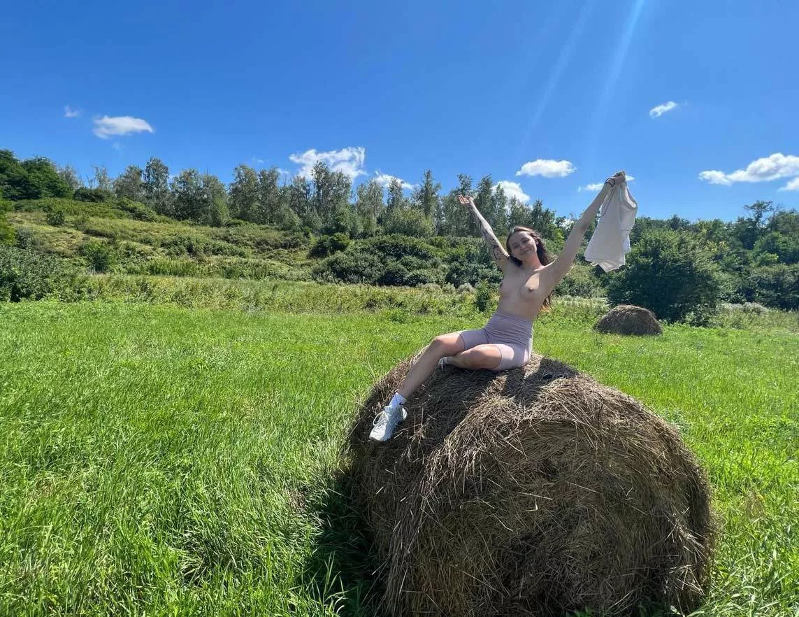 Wanna do it here? The thrill makes my heart race posted by eryels