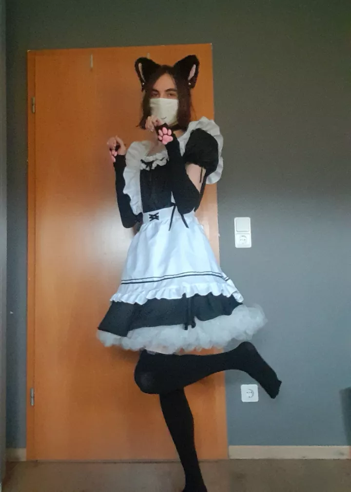 Who would top me? >.> posted by Throwaway_221121