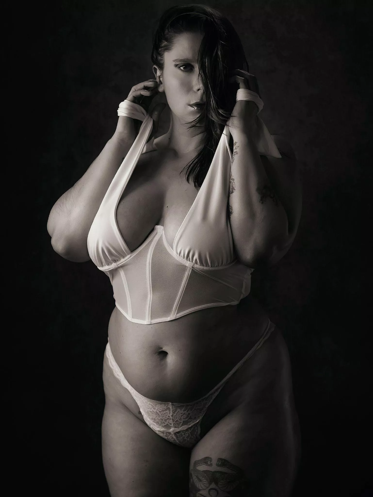 You wouldn't pass on a thick milf, right? posted by geekareen