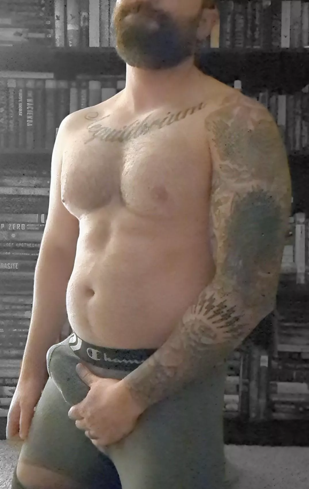 (37) Book worm 🪱 posted by clovis_throwaway