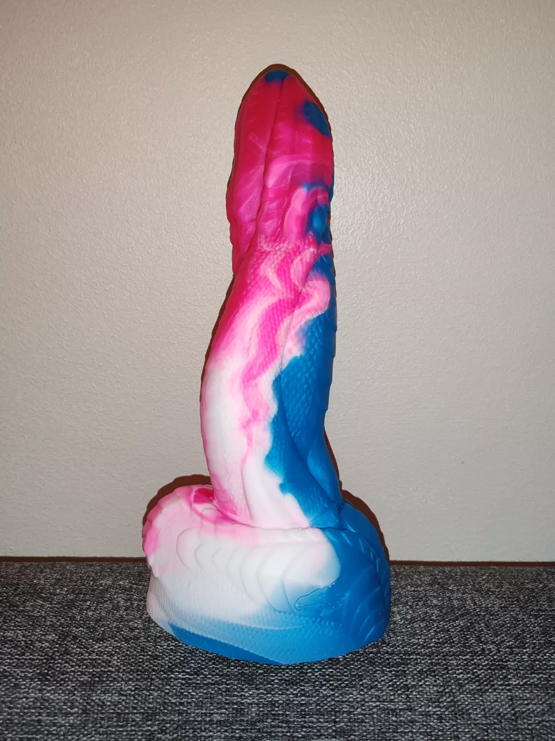 Absolutely fell in love with this rogue orochi (m/m) posted by lasserna