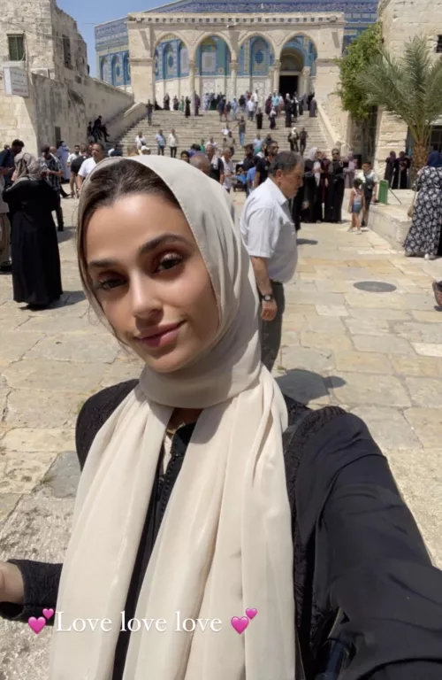 Beautiful by seranoon