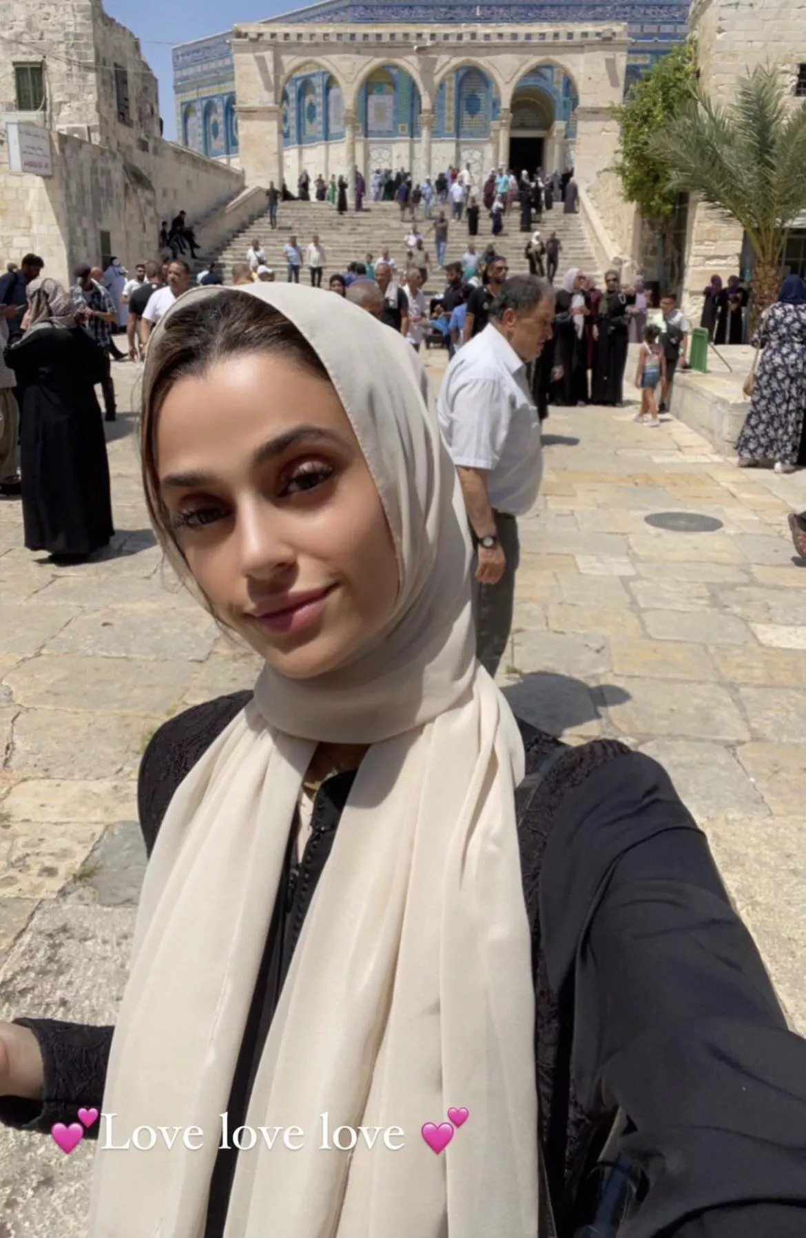 Beautiful posted by seranoon