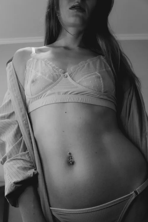 Black and White by eva-meow