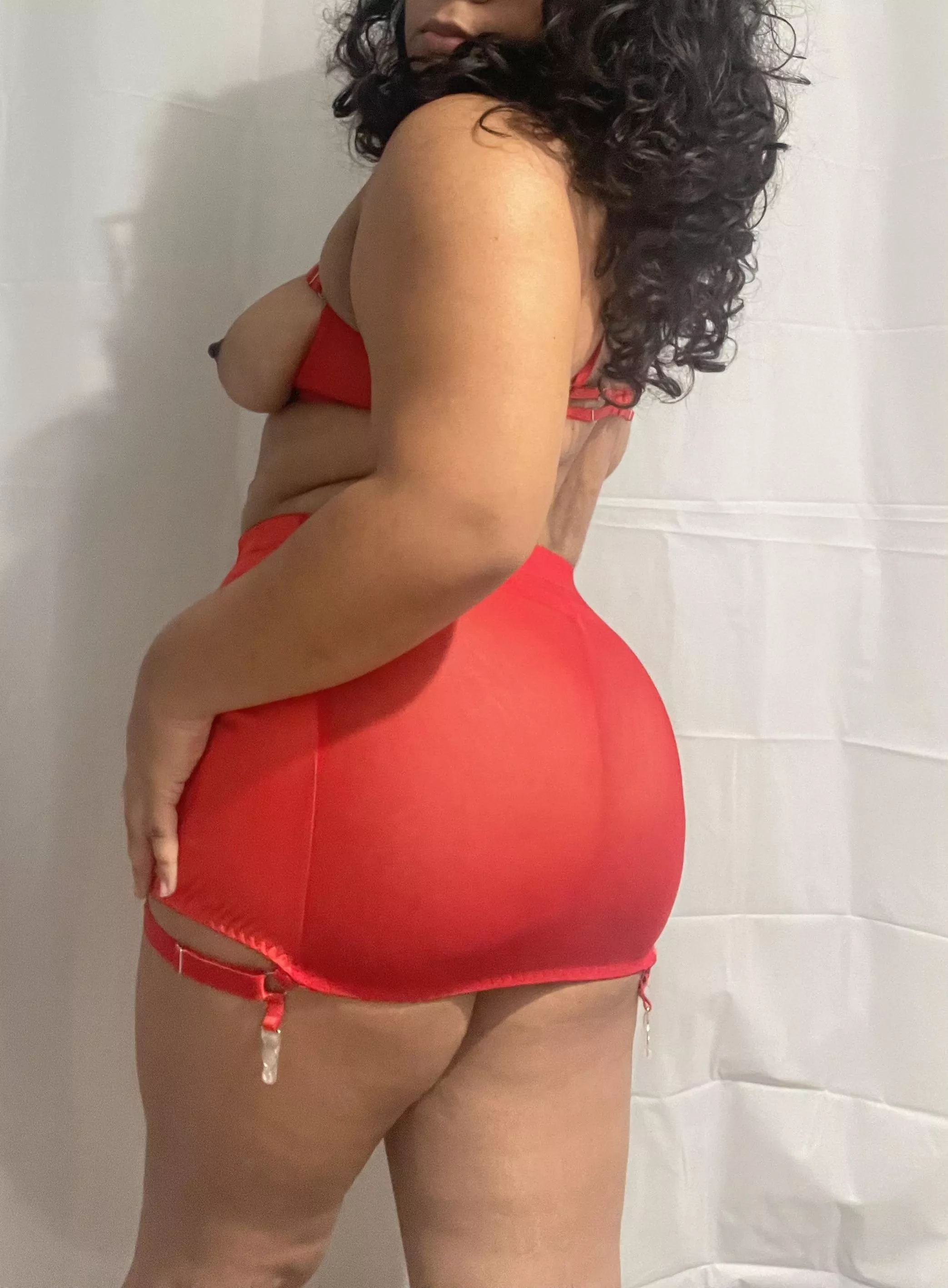 curvy momma bear posted by ComprehensiveBeat659