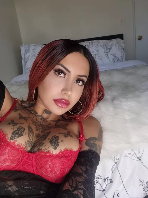 Do I have to wait until 3 dates to fuck you or can we just do it on the first? by CourtneyDriscoll