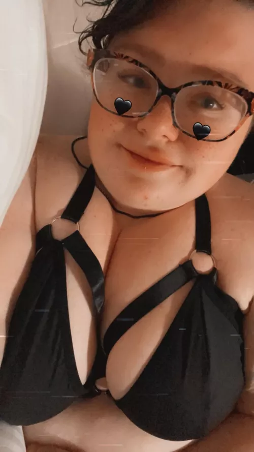 Feeling like making bad decisions tonight by perfectlyme9123