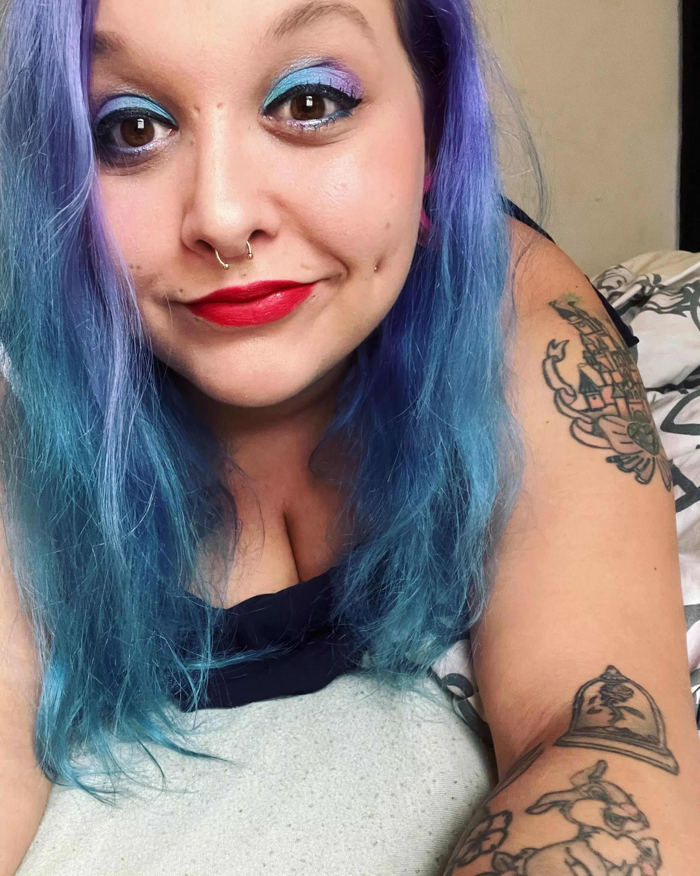 Felt cute with my matching hair & makeup 😝 posted by thatgirlnotnextdoor