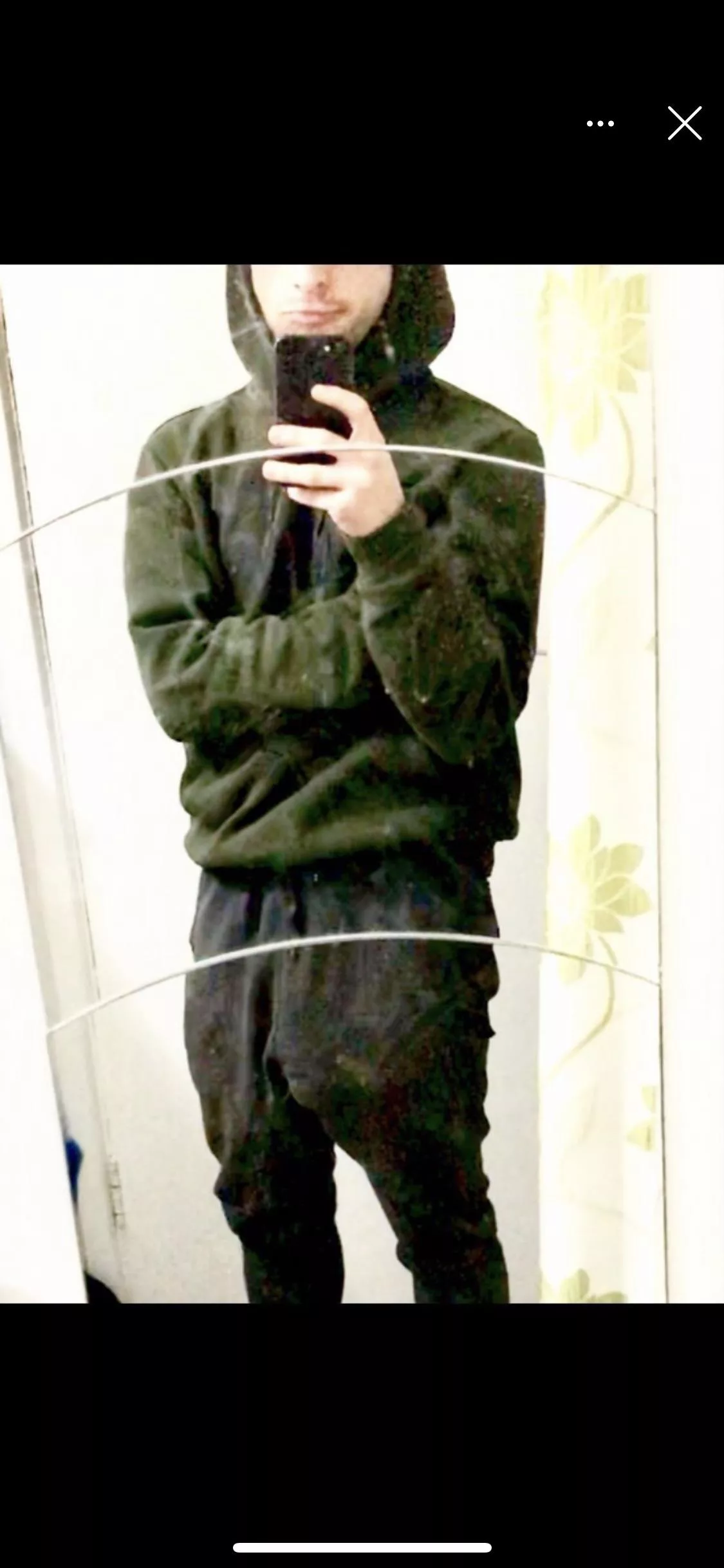 Grey sweatpants szn posted by Cheap-Judgment6100