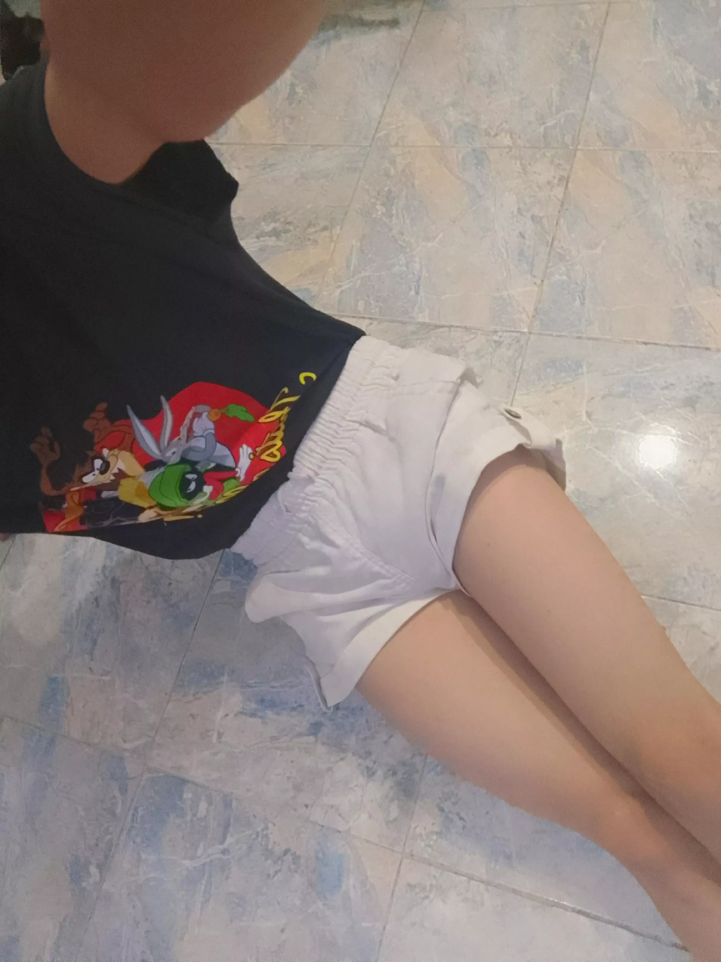 Here's a place for you to lie down <3 posted by AgustCut