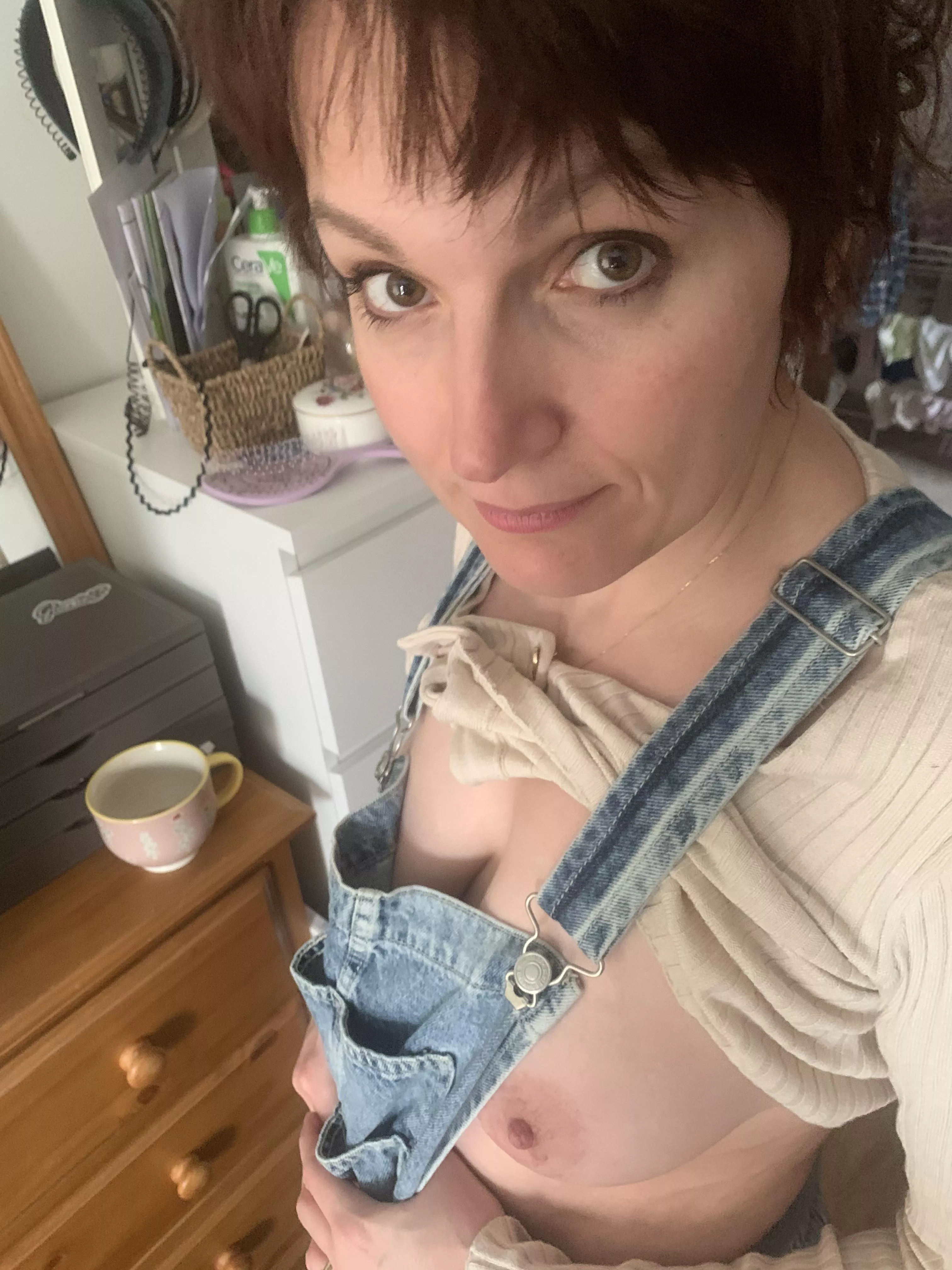 Hi. I’m the mom next door posted by Great-Wait-4765