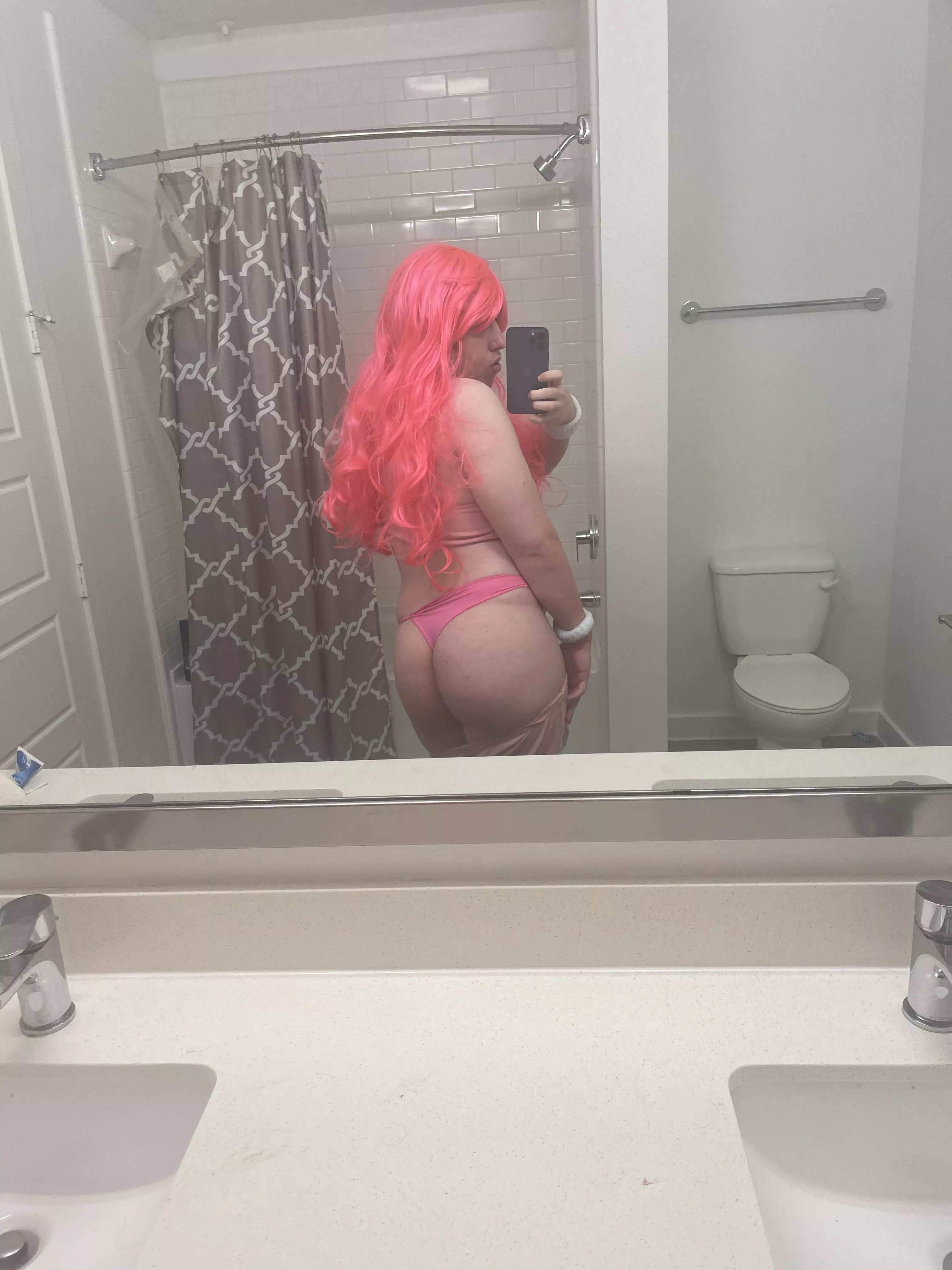 Hii~ posted by cdsissy_Andrea