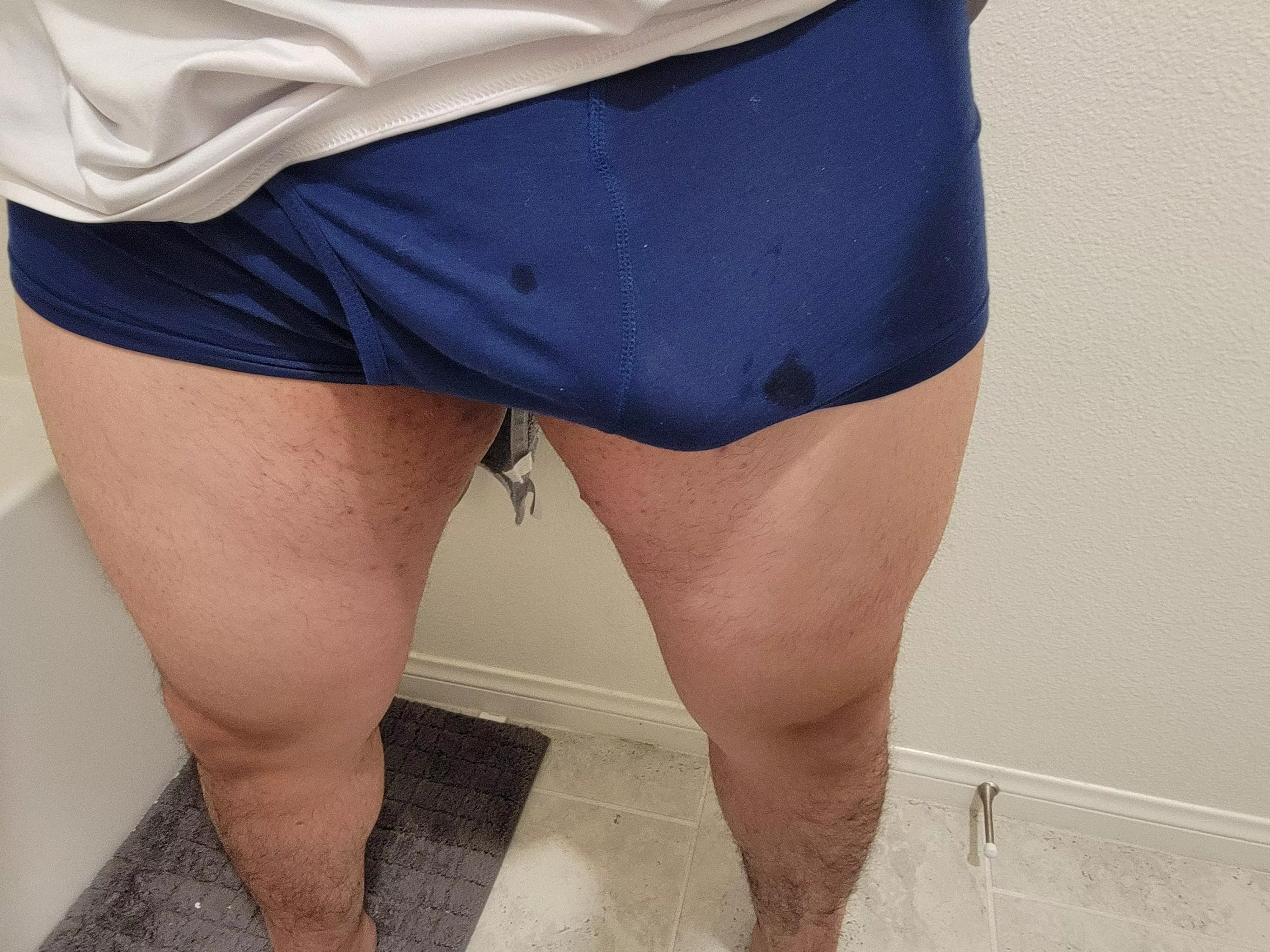 How do my briefs look? posted by burneraccount2346