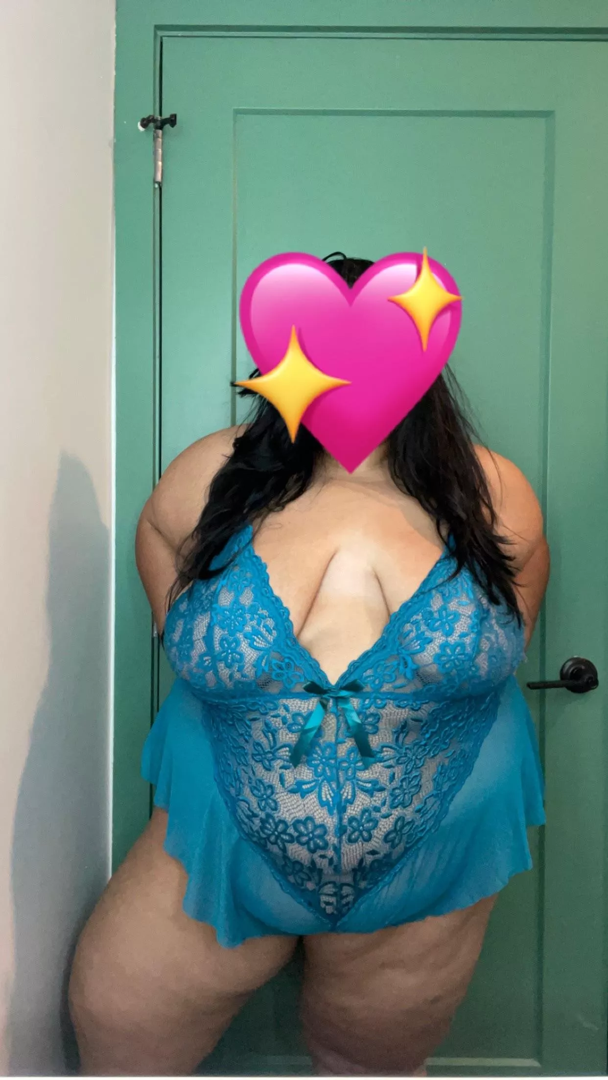 I can be your pretty present wrapped in blue 😉 posted by redberryxo