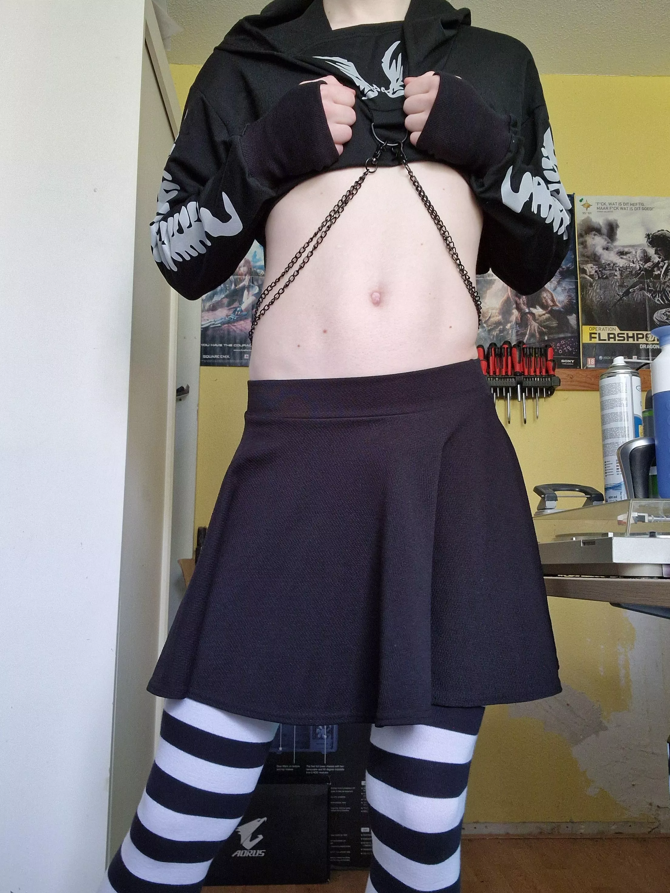 I got a new top with cool chains :3 posted by BiCuriousBoi99