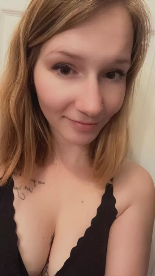 I need daddy by Beautynthebeast47