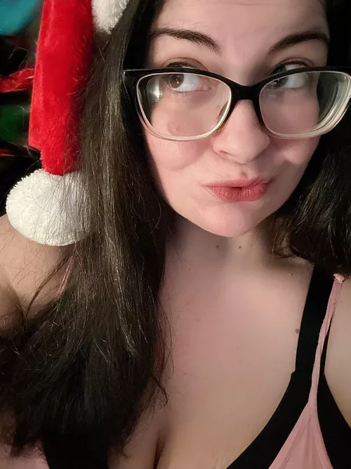 I really can’t stay, baby it’s cold outside 🎶 by RavenousRyder420