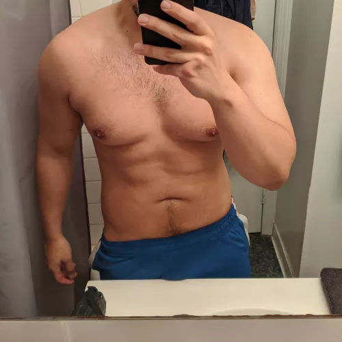 If you ask nicely, I'll drop the shorts by ponderingpossum69