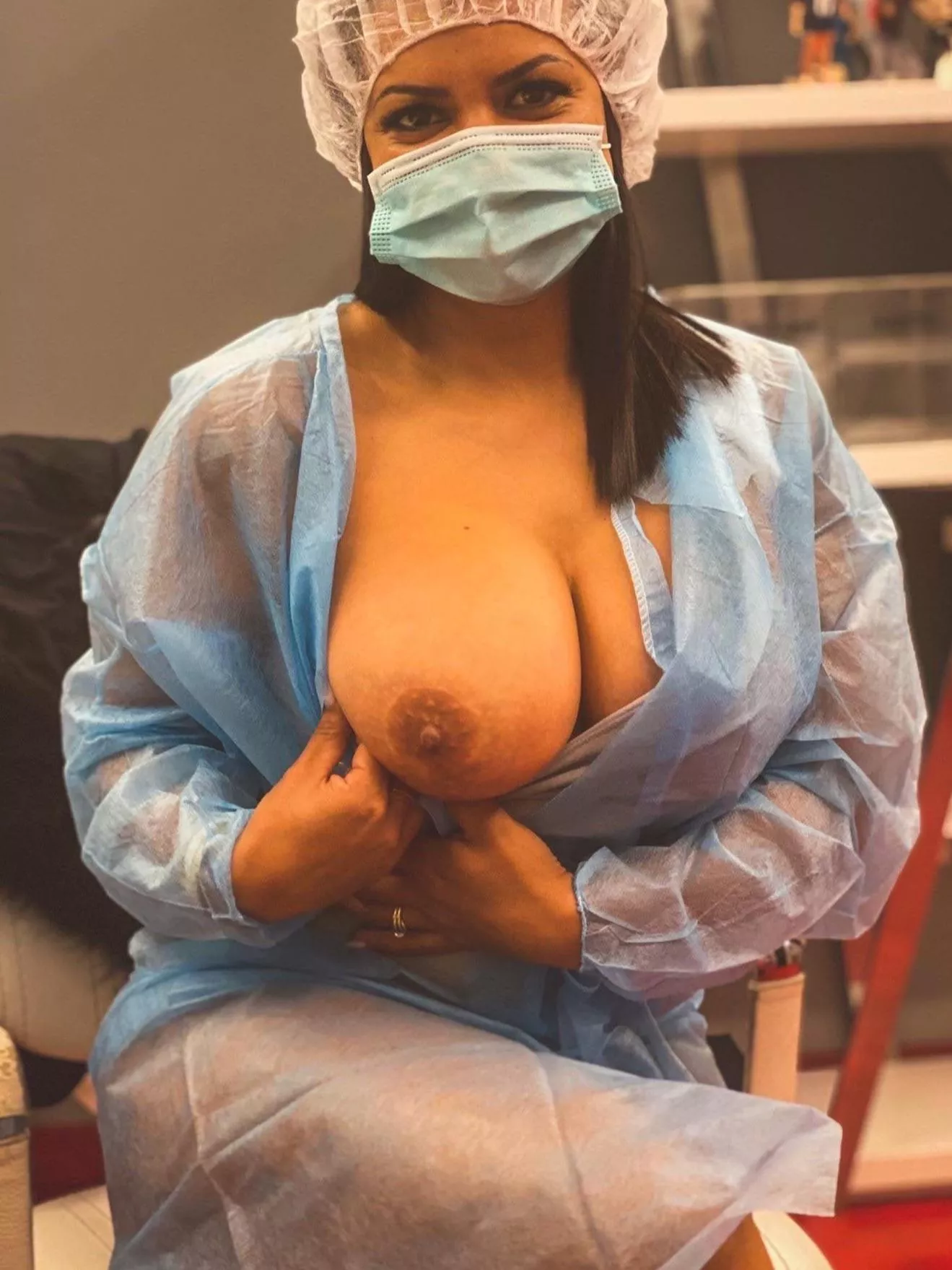 If you'd accept my nudes with no questions, leave a ❤️ F43 posted by Kayssi23