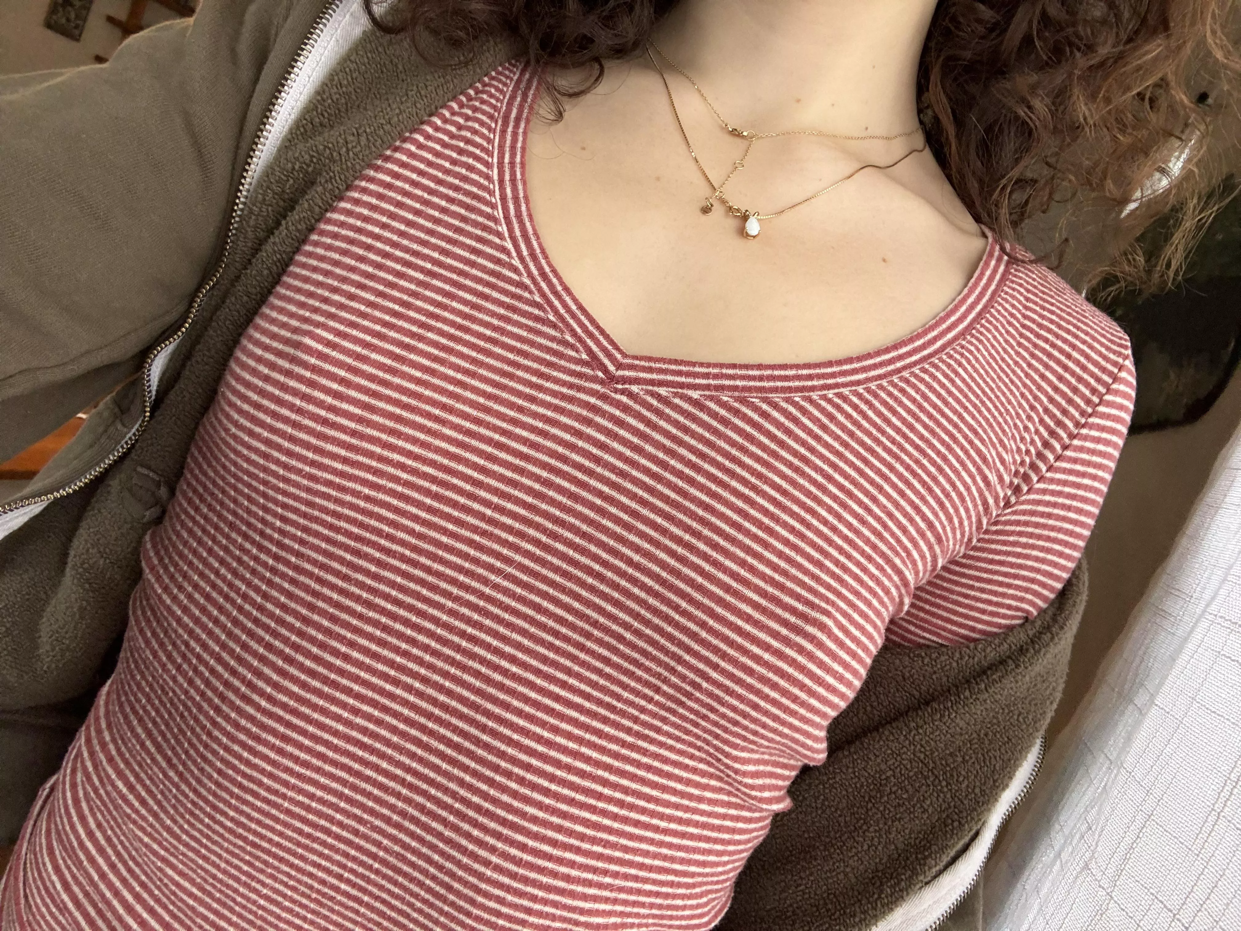 It’s getting colddder out :) posted by realbarefootbabe