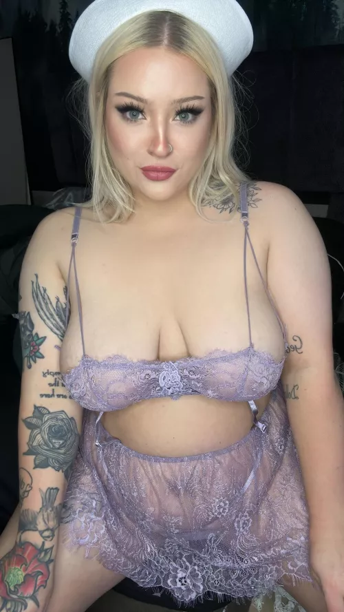 Leave a word if you think my body is perfect by blondekittycattt