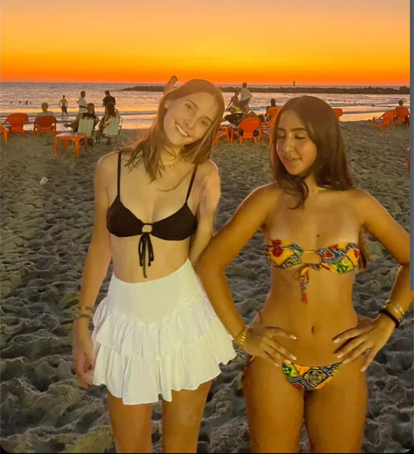 Left or right posted by coldhotpocket83