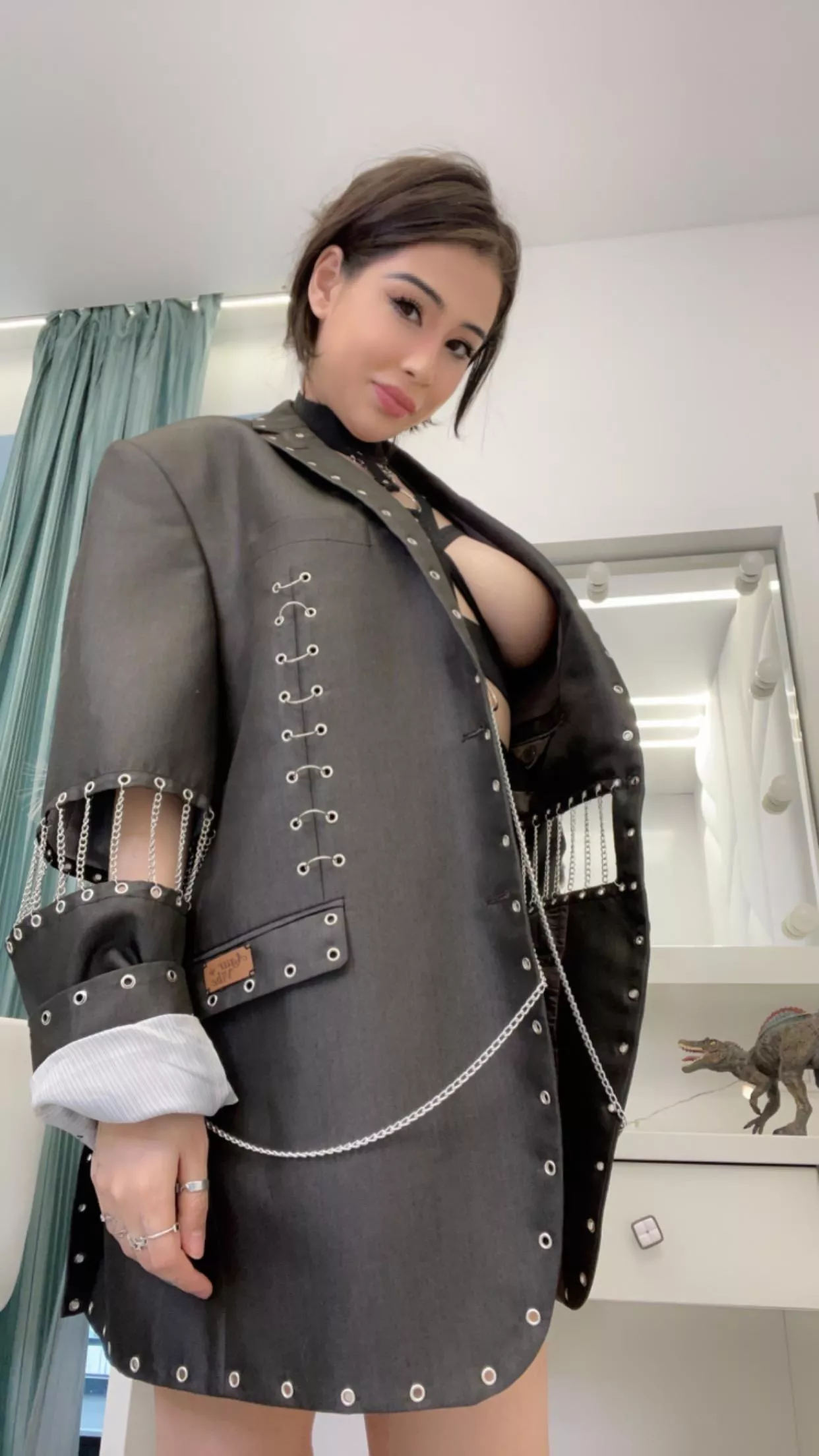 Peek a boob! I see youuuuu posted by Flabbilyrave