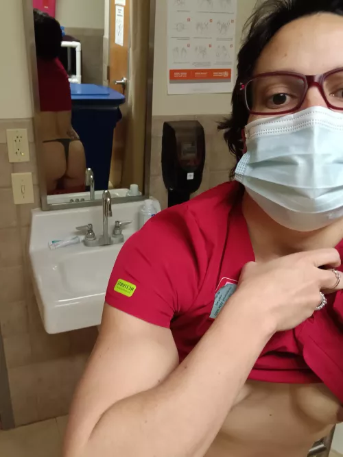 Red and green today for Christmas season ...come fuck my pink pussy by sexypixie87