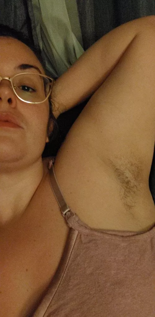 Relaxing with my hand behind my head... I know you're staring 😏😌 by marilyn_jane69