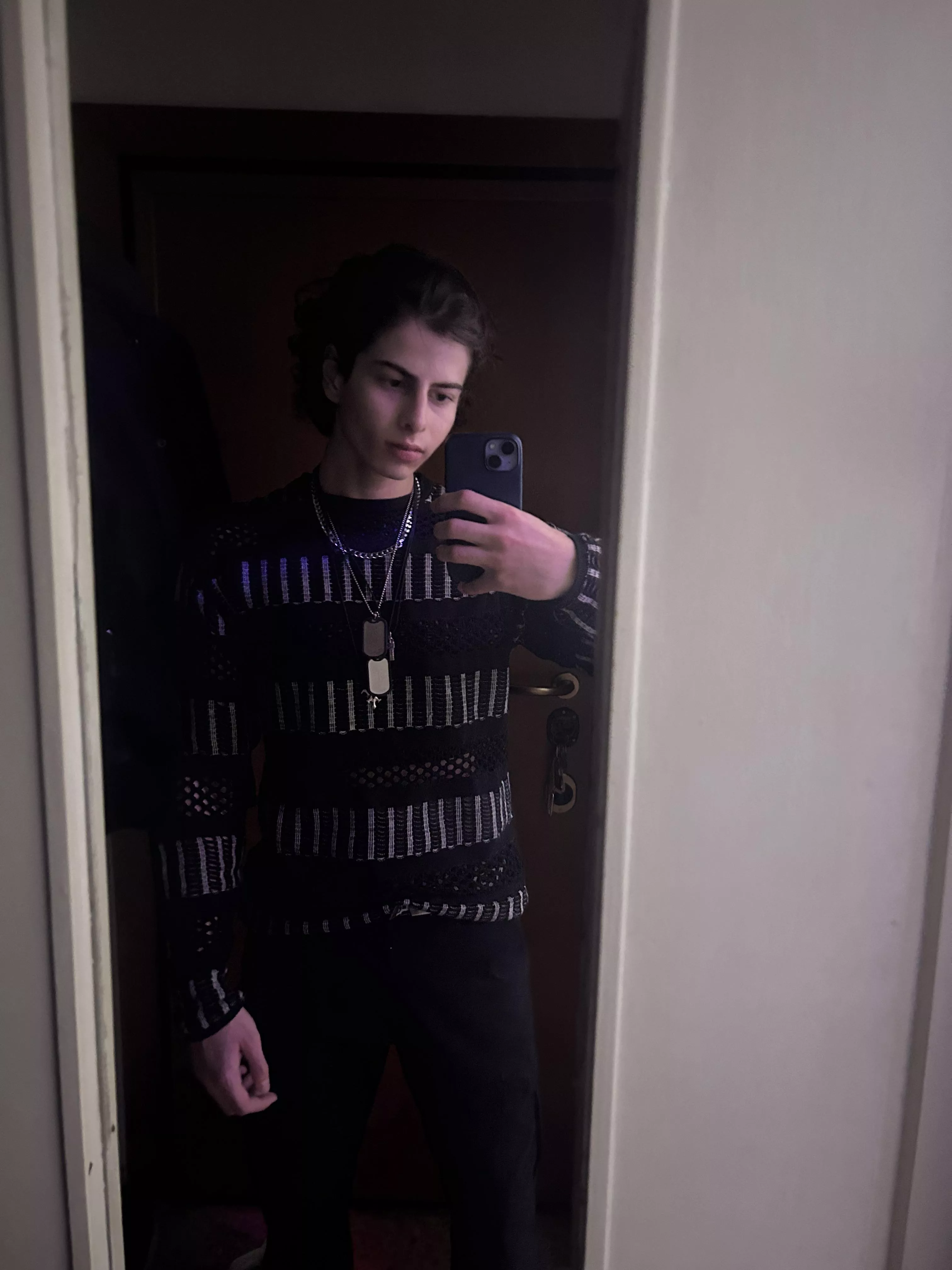 Should i style my hair like this more often? posted by Commercial-Ad504