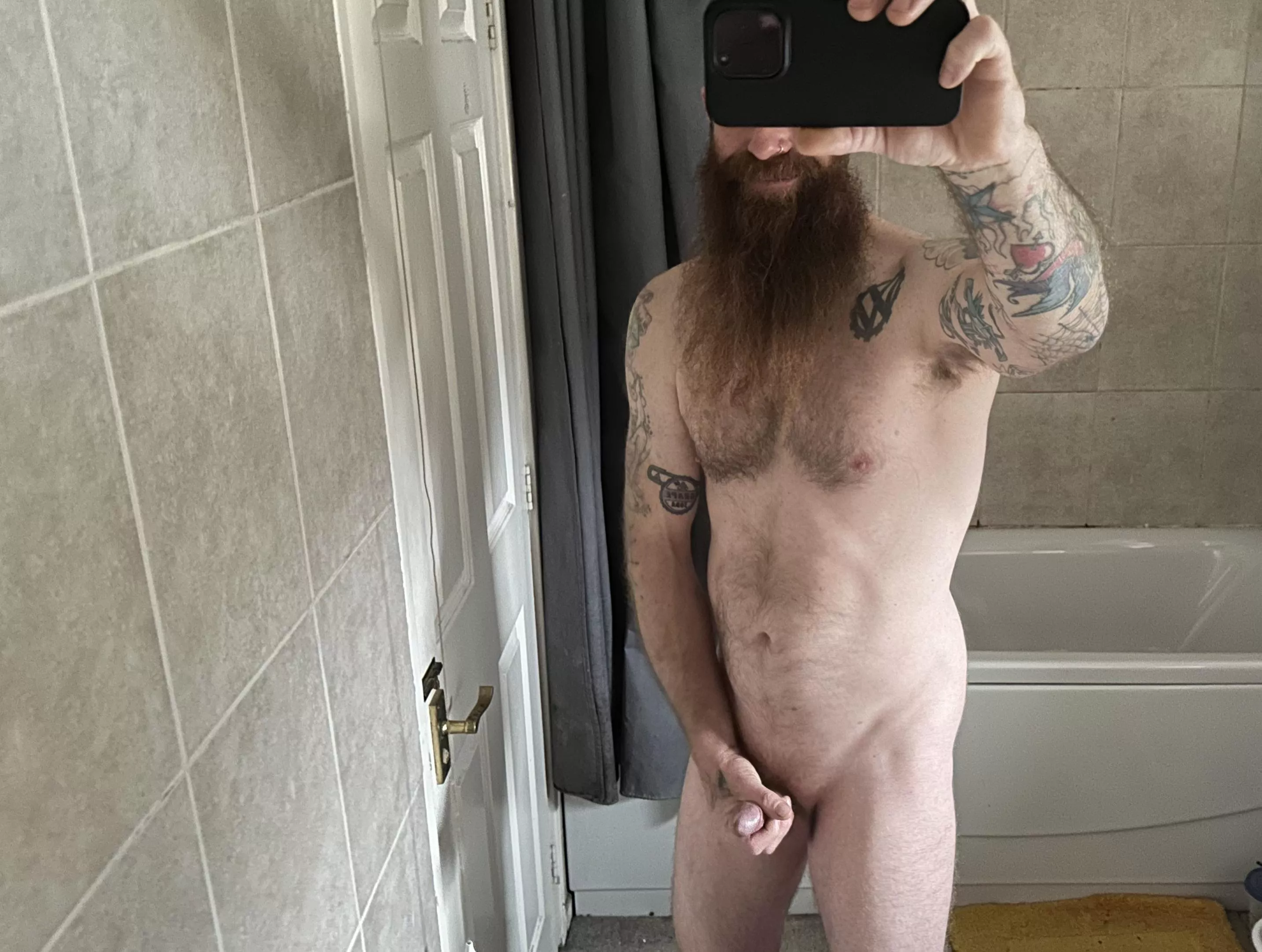 Sunday morning 😏 posted by SporadicRoadlights