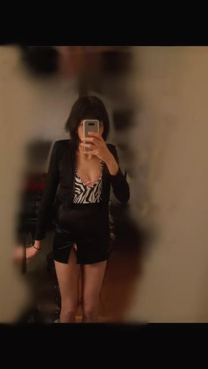 Tonight's look posted by barbifemboi