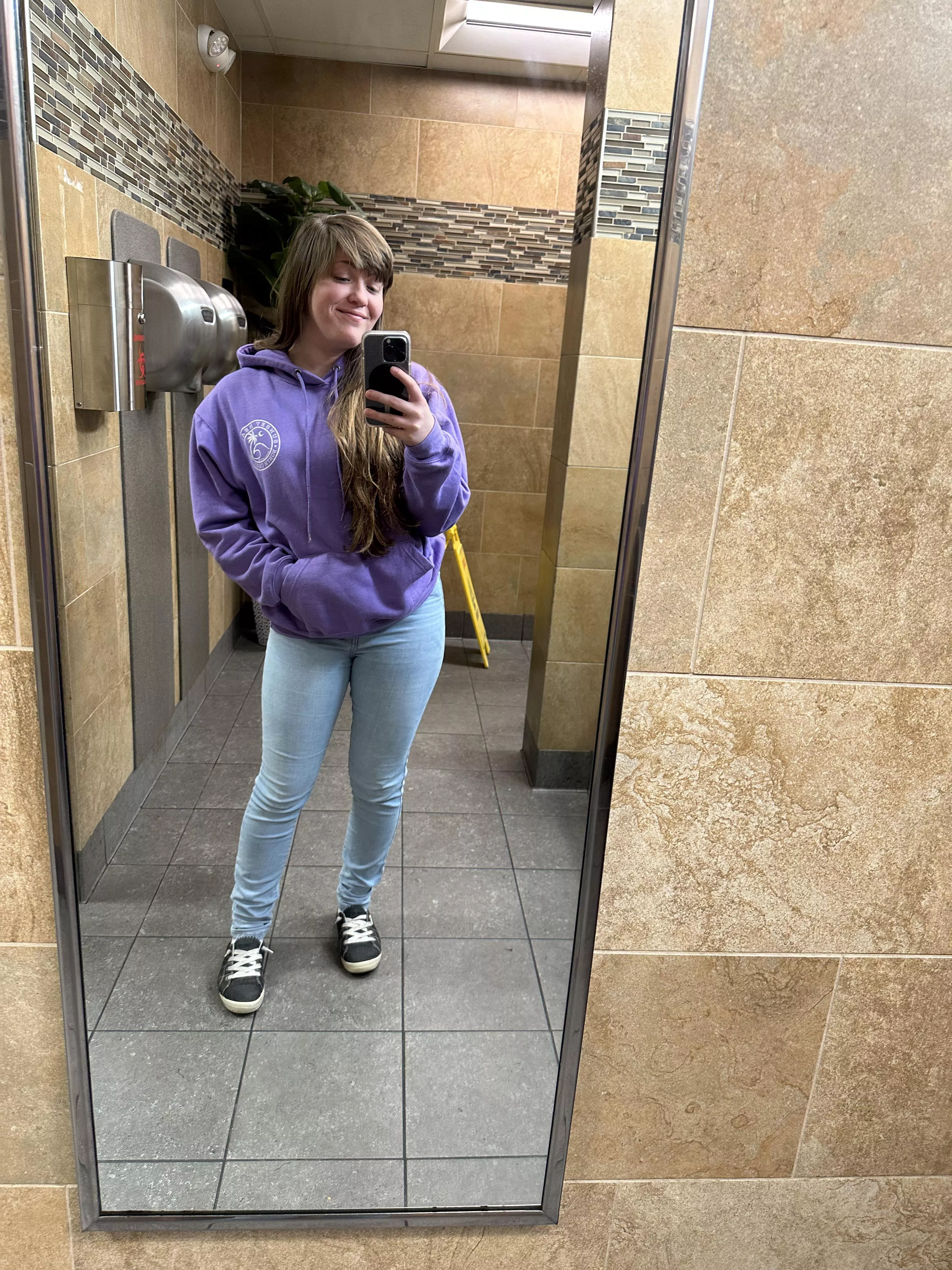 Truck stop [f] posted by SorrryCharlie