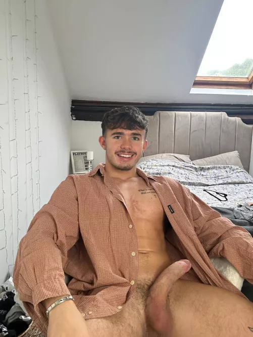 What if we were friends and I accidentally sent you this?? by miserablythirstyst