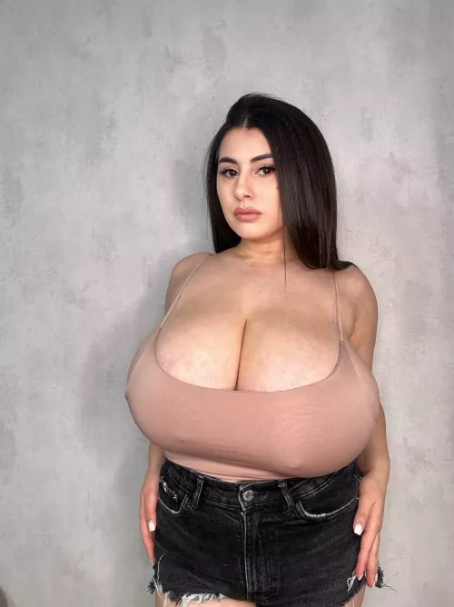 wifey material or fubu? by _hunnie_