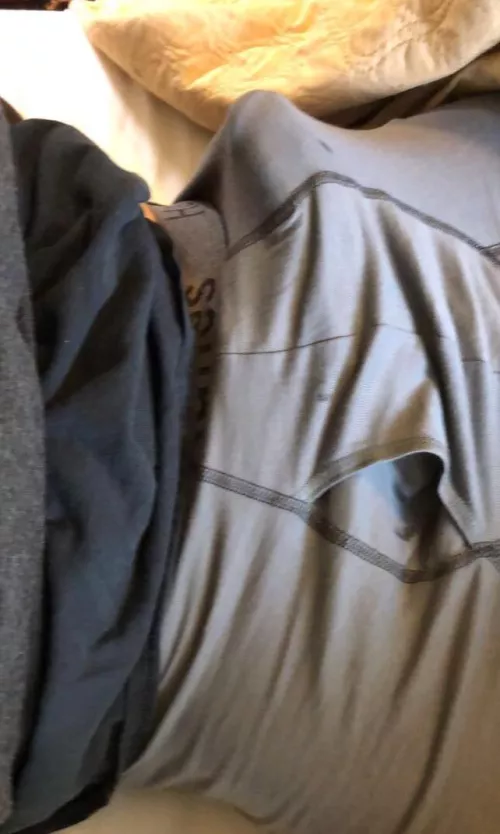 33 m Who can I watch cum while I smoke a blunt outside Six1seven_781 by AdmirablePizza2583