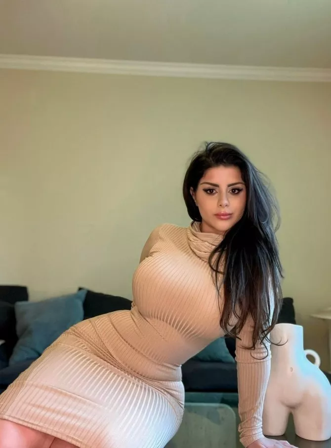 Ample posted by Idshootyou