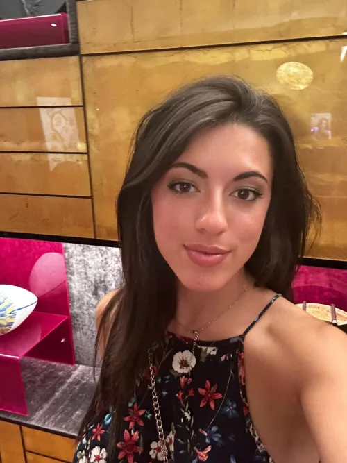 Being sexy without the vulgarity – a delicate balance that I own. F19 by brumbyicecream