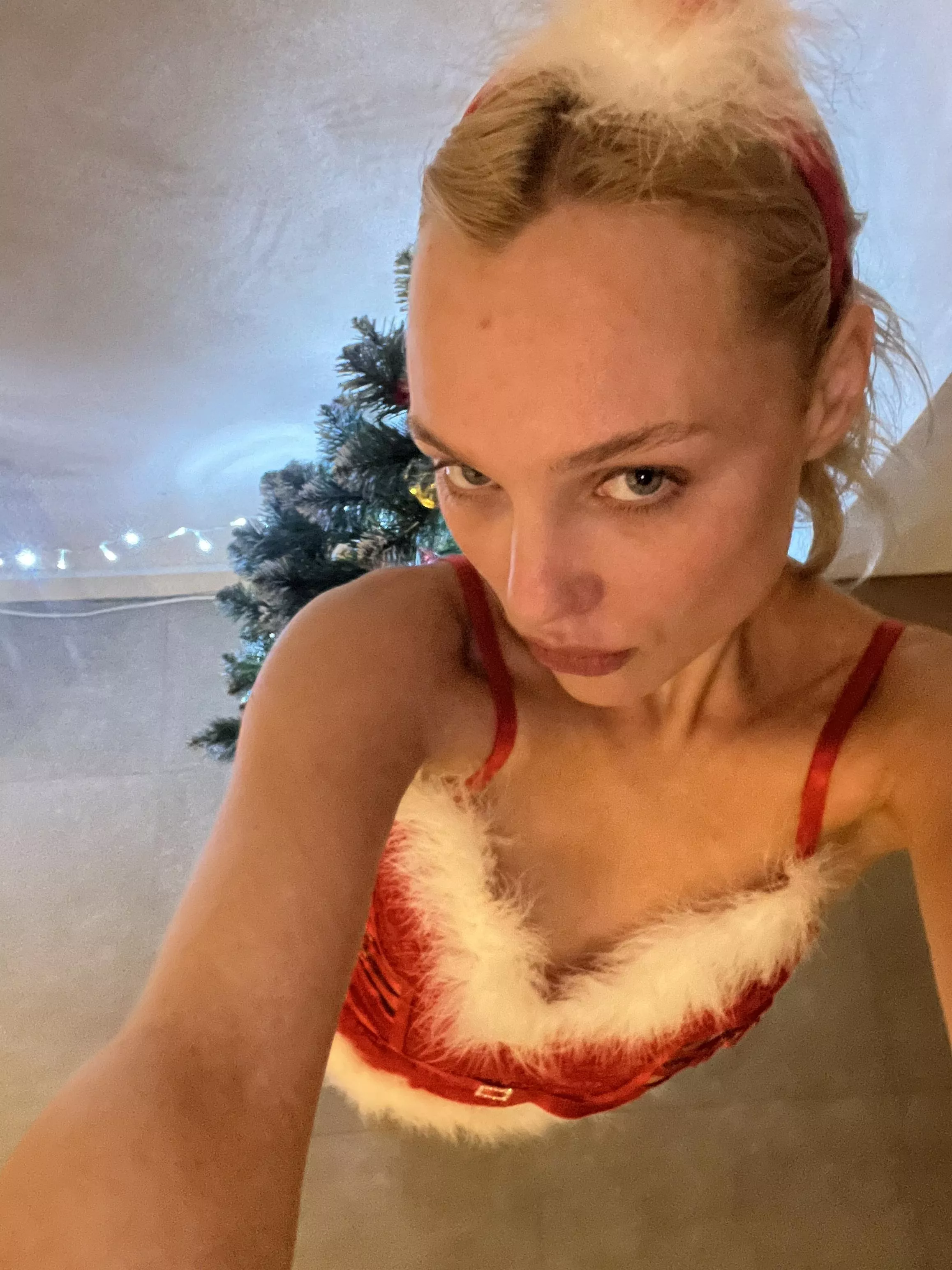 can I be your snow maiden who makes wishes come true posted by Gabbby_baby