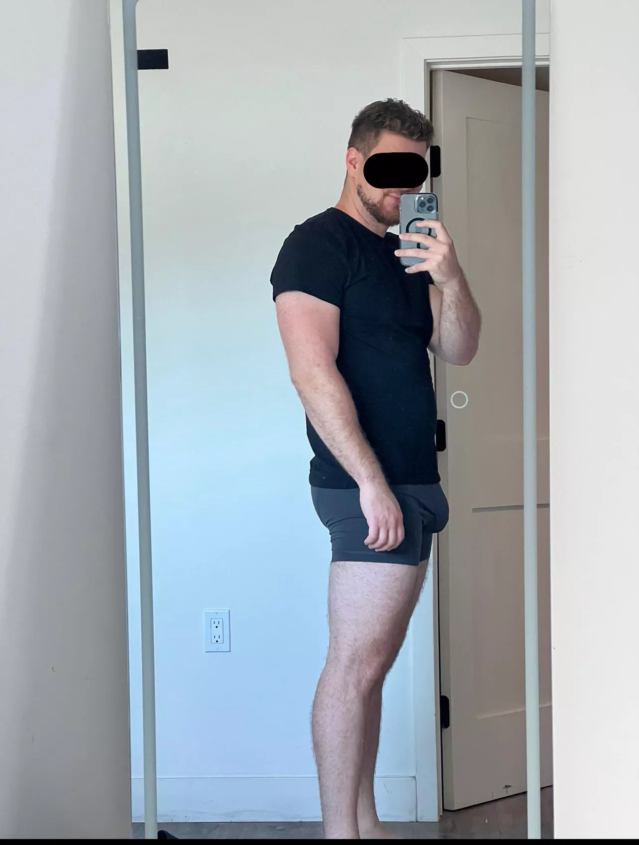 Do you mind if I don’t wear any pants? posted by seventimess