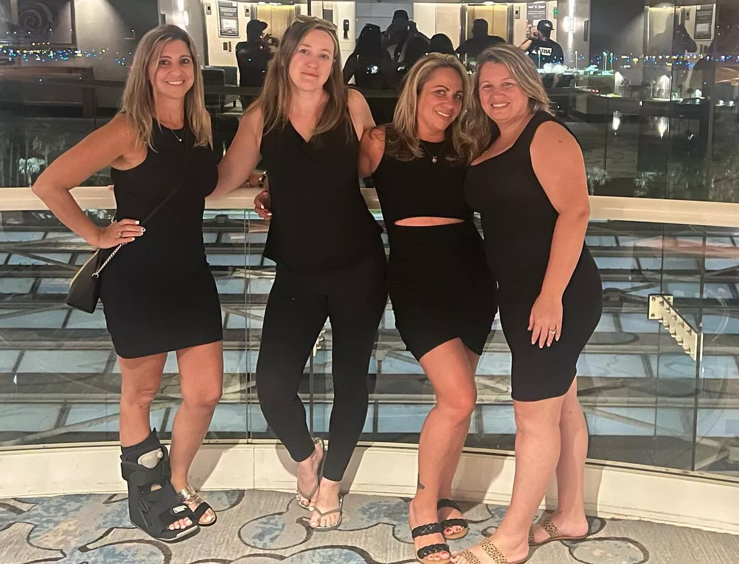 Friends posted by mischievous0n3