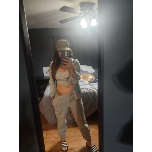 Guess who's back :) f32 mom of 2 by milf_era