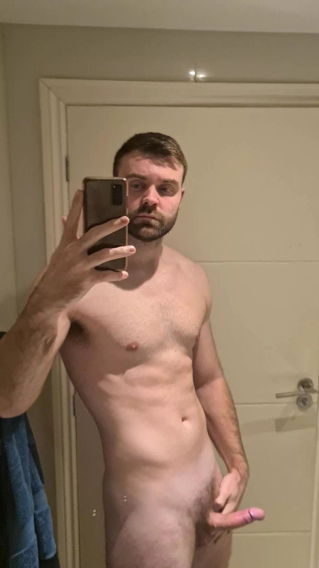 How do I look? posted by Majestic_Passion_664