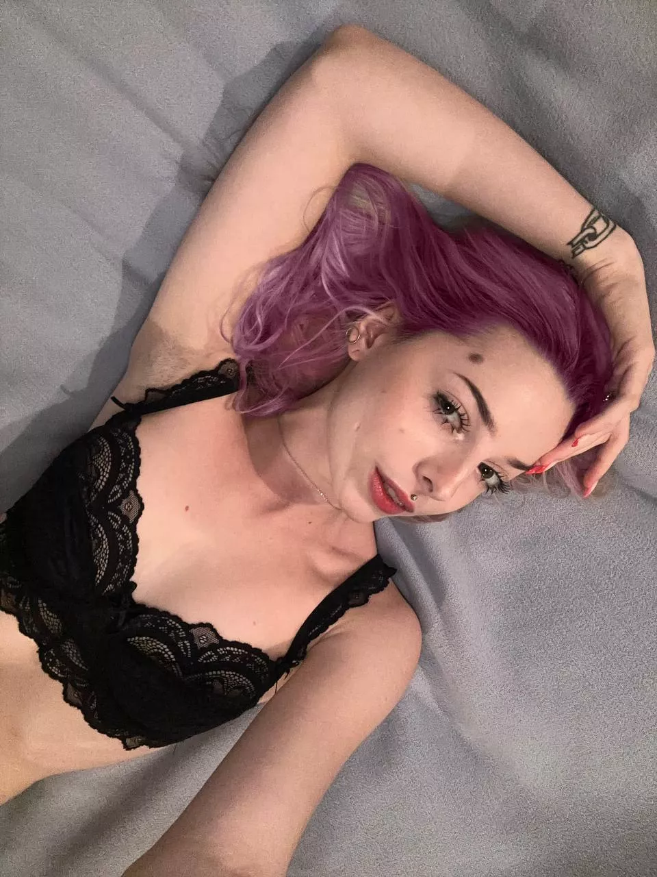 I want to be your purple gf posted by HottieFromHeaven