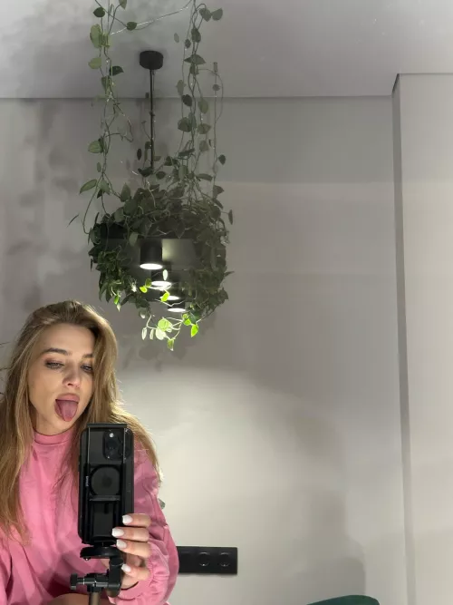 i'm so pretty in pink by thankfulpanth