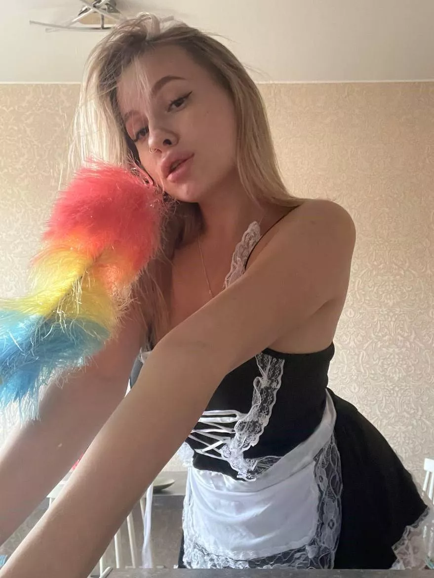 It's too dusty in your pants, let me clean it up.) f20 posted by cherry_oncake