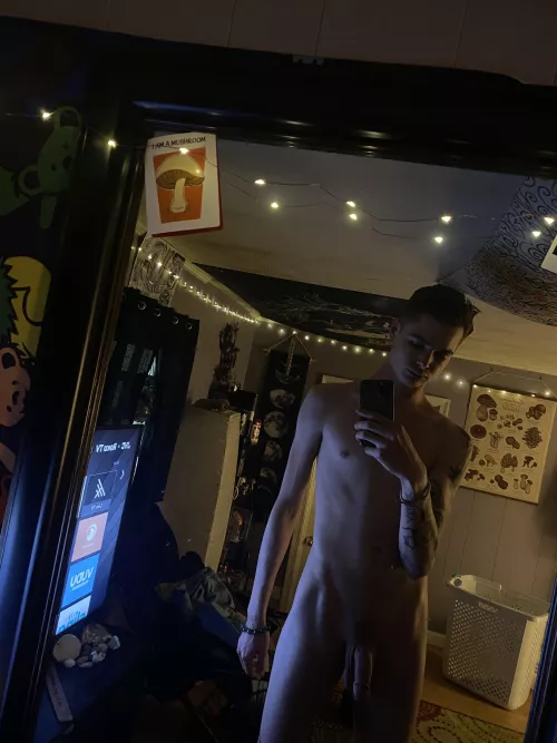 (M) 24 by slutacct99