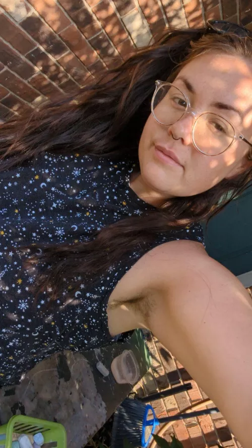 *sniff sniff* 😏 by marilyn_jane69