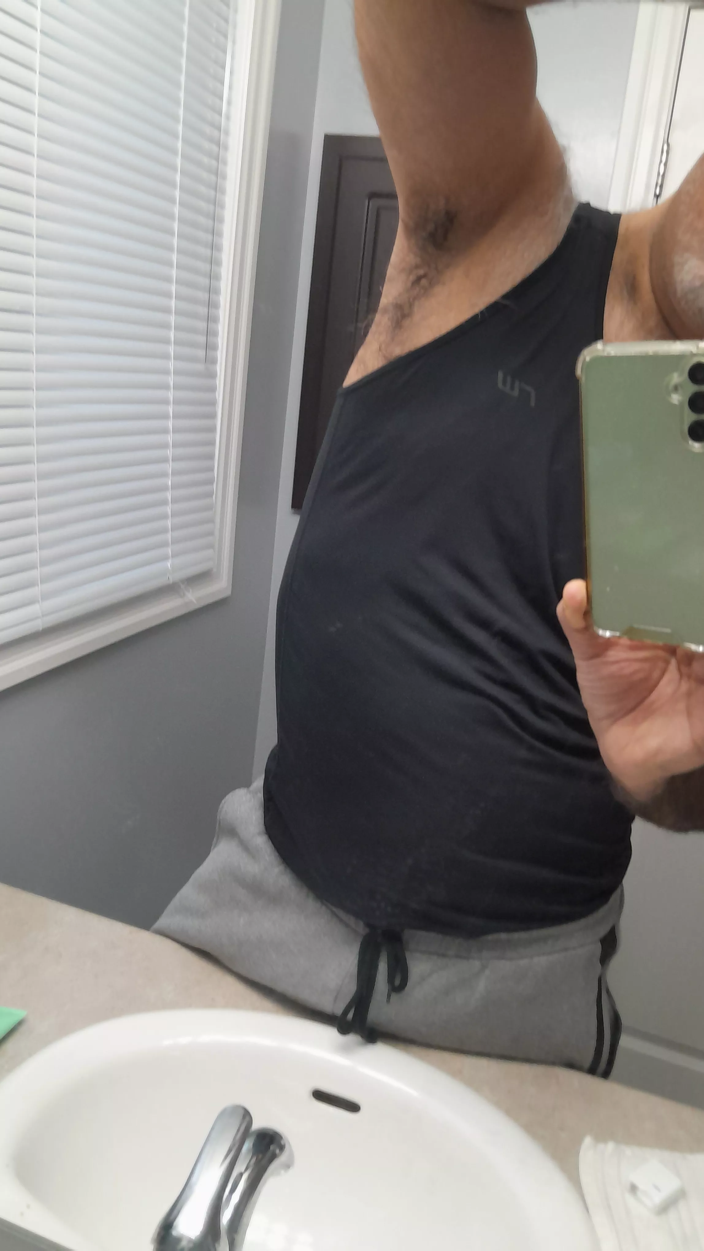 This is the first picture of my armpit. posted by bearcanmx