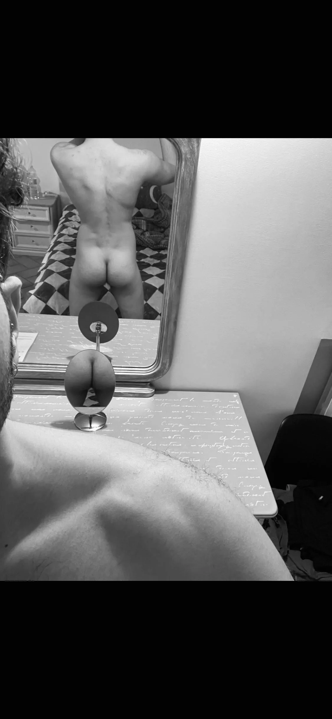 (40) Small butts need love too posted by Correct-Actuary-9722